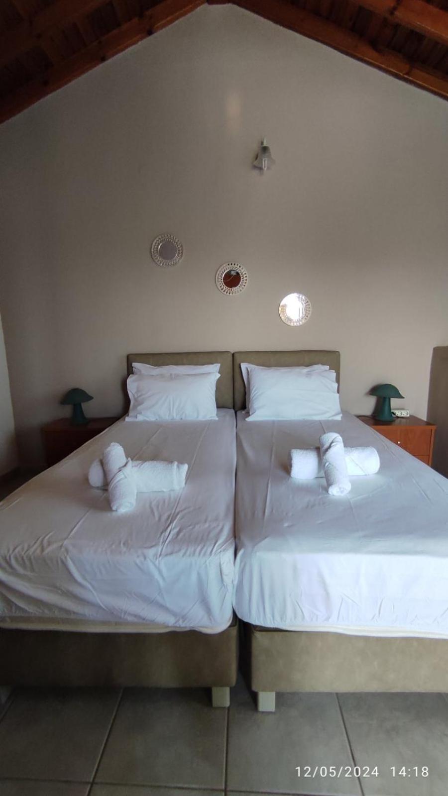 Katerina Rooms Nea Kallikrateia Bagian luar foto