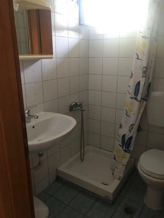Katerina Rooms Nea Kallikrateia Bagian luar foto